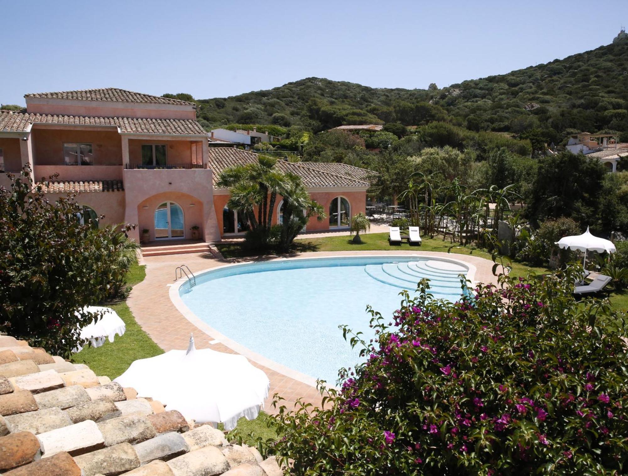 Hotel Cala Caterina 빌라시미우스 외부 사진