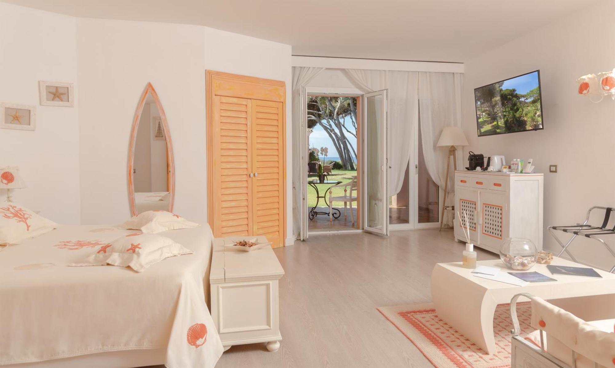 Hotel Cala Caterina 빌라시미우스 외부 사진