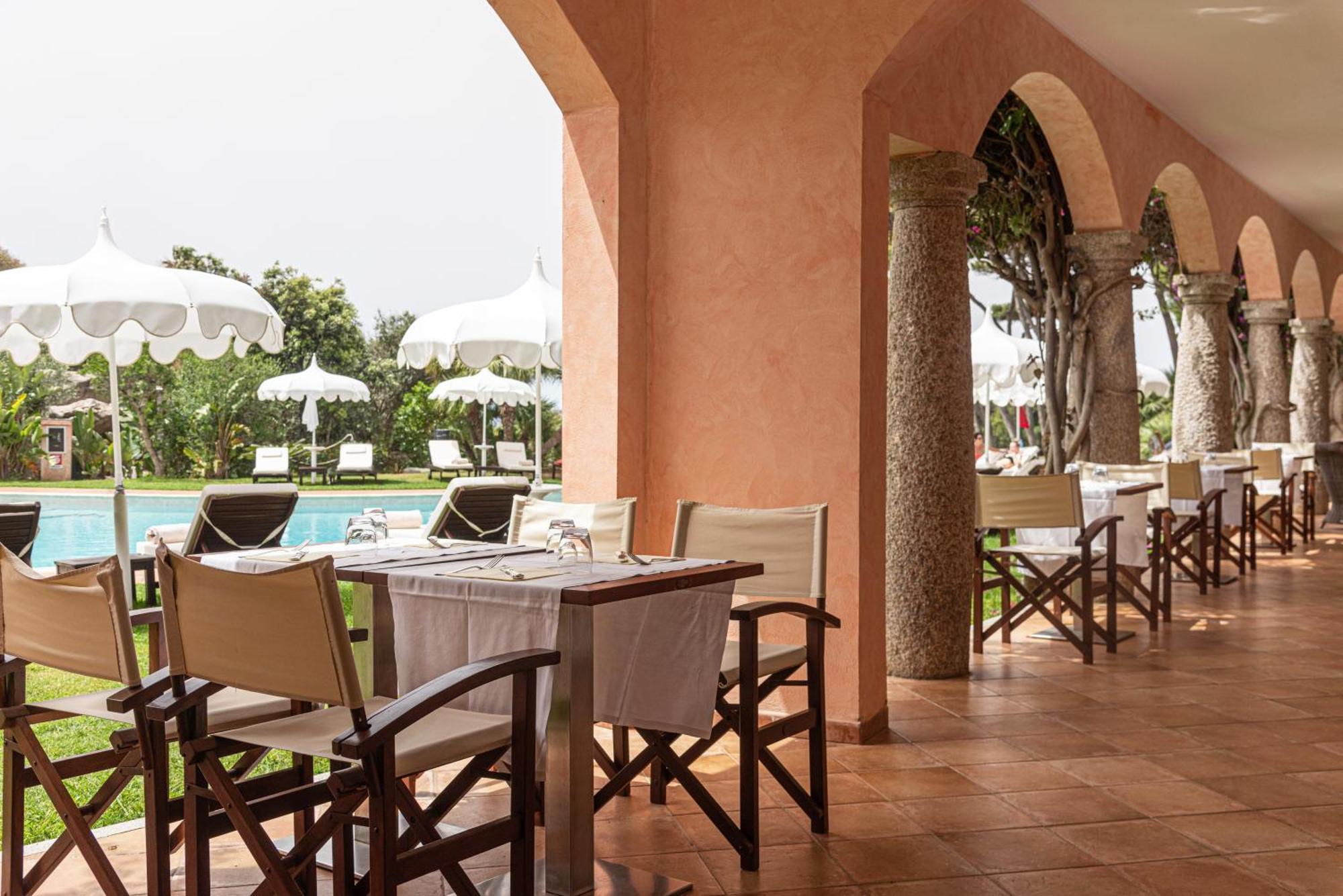 Hotel Cala Caterina 빌라시미우스 외부 사진